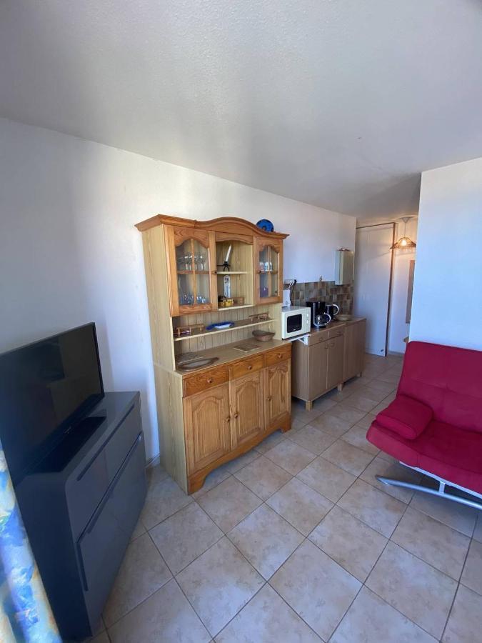 Appartement T3 Avec Terrasse Donnant Sur La Mer Sur Saint Pierre La Mer Exterior foto